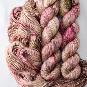 Apple Season - Rhinebeck 2020 - Yummy 2-Ply - Babette