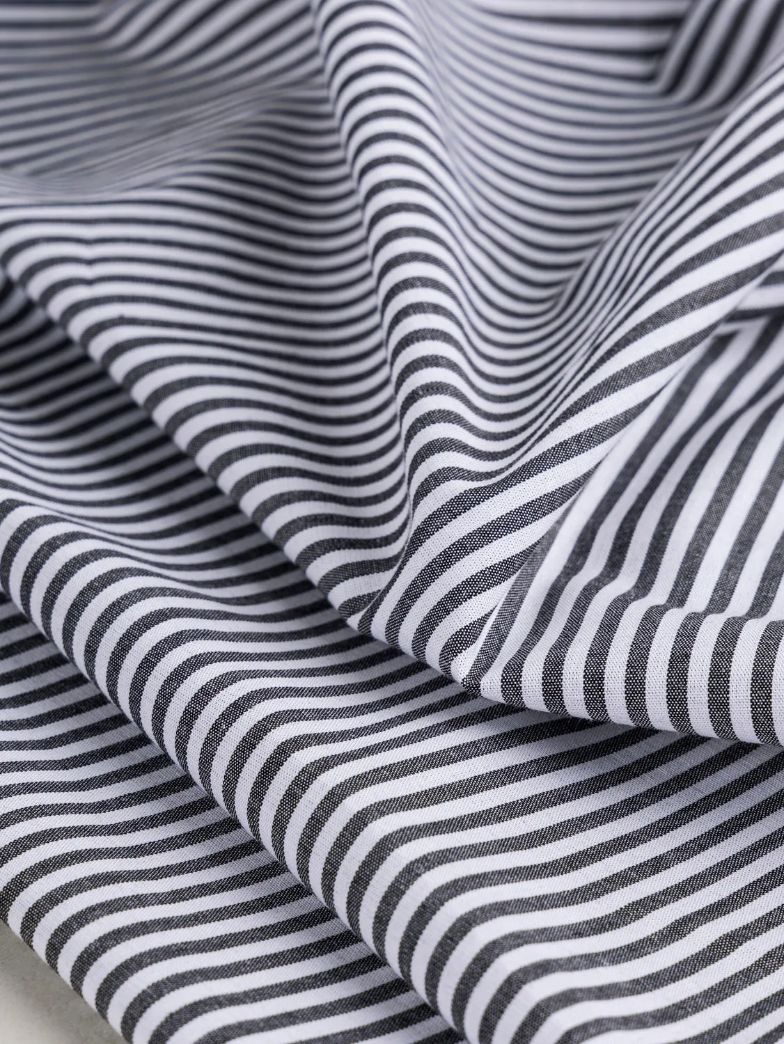 Yarn Dyed Pinstripe Cotton Shirting - White   Black - Swatch